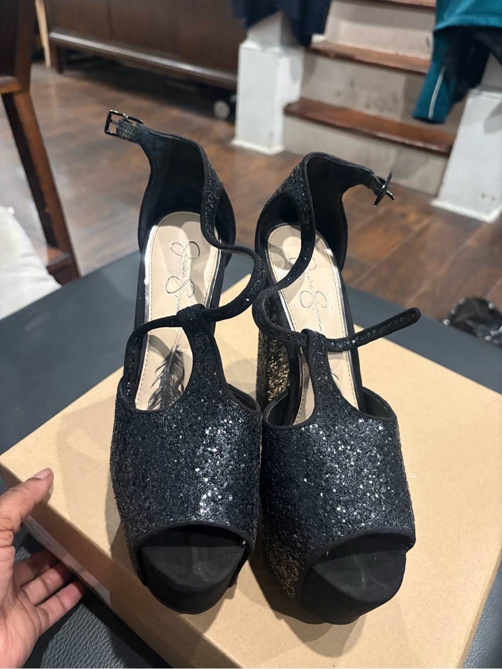 Jessica Simpson Black Glitter Platform T-Strap Peep-Toe Heels